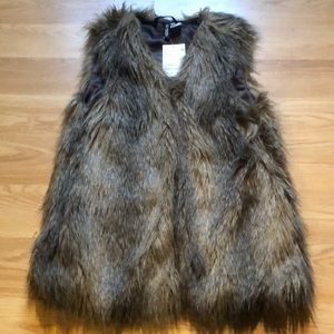 Fur vest